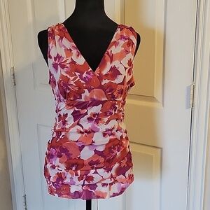 Elle NWT pink,red and purple flowery sleeveless top.